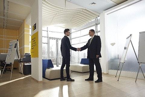 service-image